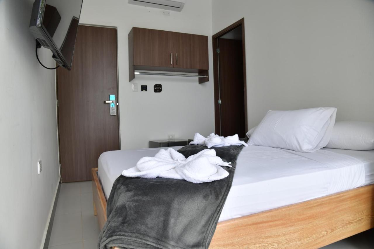 Alpha Hotel Boutique Necoclí エクステリア 写真
