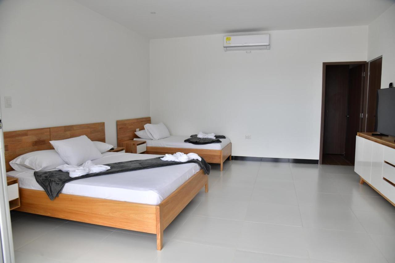 Alpha Hotel Boutique Necoclí エクステリア 写真